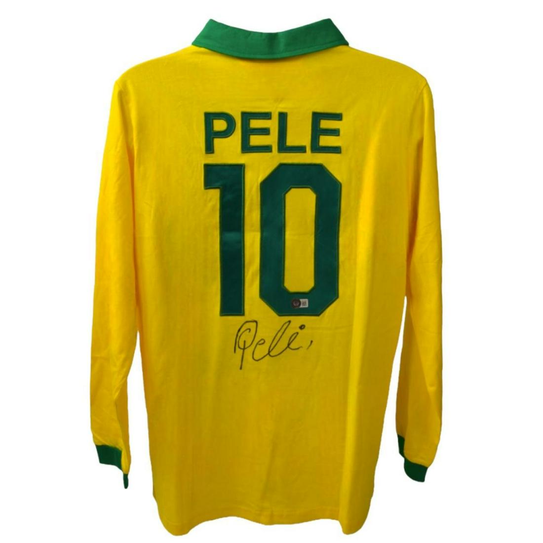 Rare Pele Signed on Jersey 1962 word cup (Beckett): Pele Signed Jersey (Beckett)