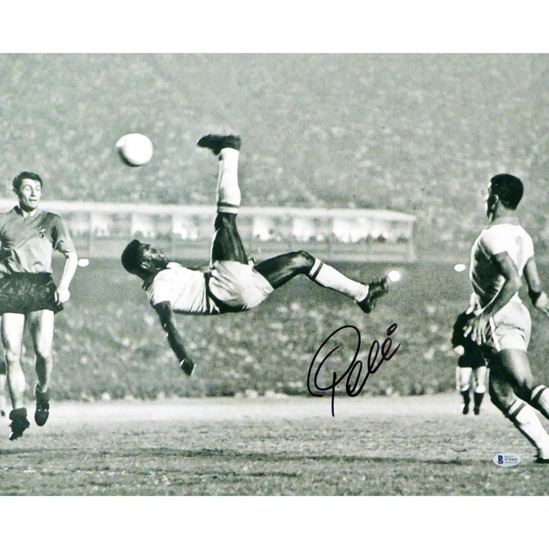 Pele Signed Brazil 16x20 Photo (Beckett): Photo measures 16" x 20" in size and has been hand-signed by Pele (D. 2022, Brazil, HOF).The lot / autograph(s) includes an official Beckett Authentication Services serially-numbered hologram and matc