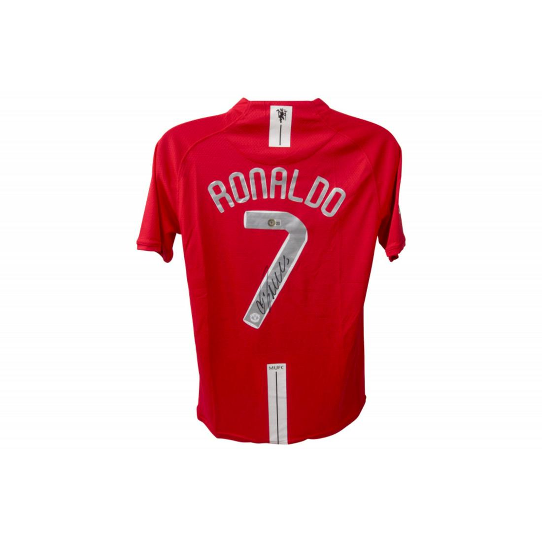 Cristiano Ronaldo Signed Manchester United Jersey (Beckett): Cristiano Ronaldo Signed Manchester United Jersey (Beckett)