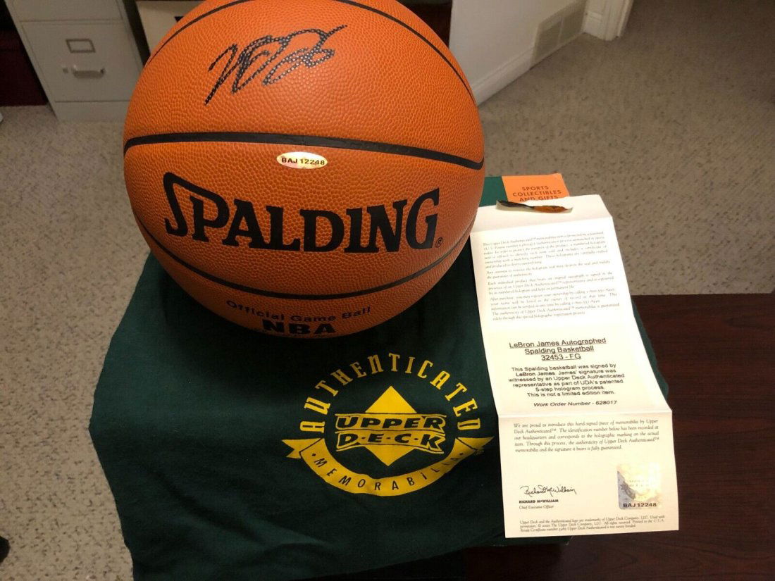 LeBron James Signed Spalding Basketball (Upper Deck) (1 of 6)
