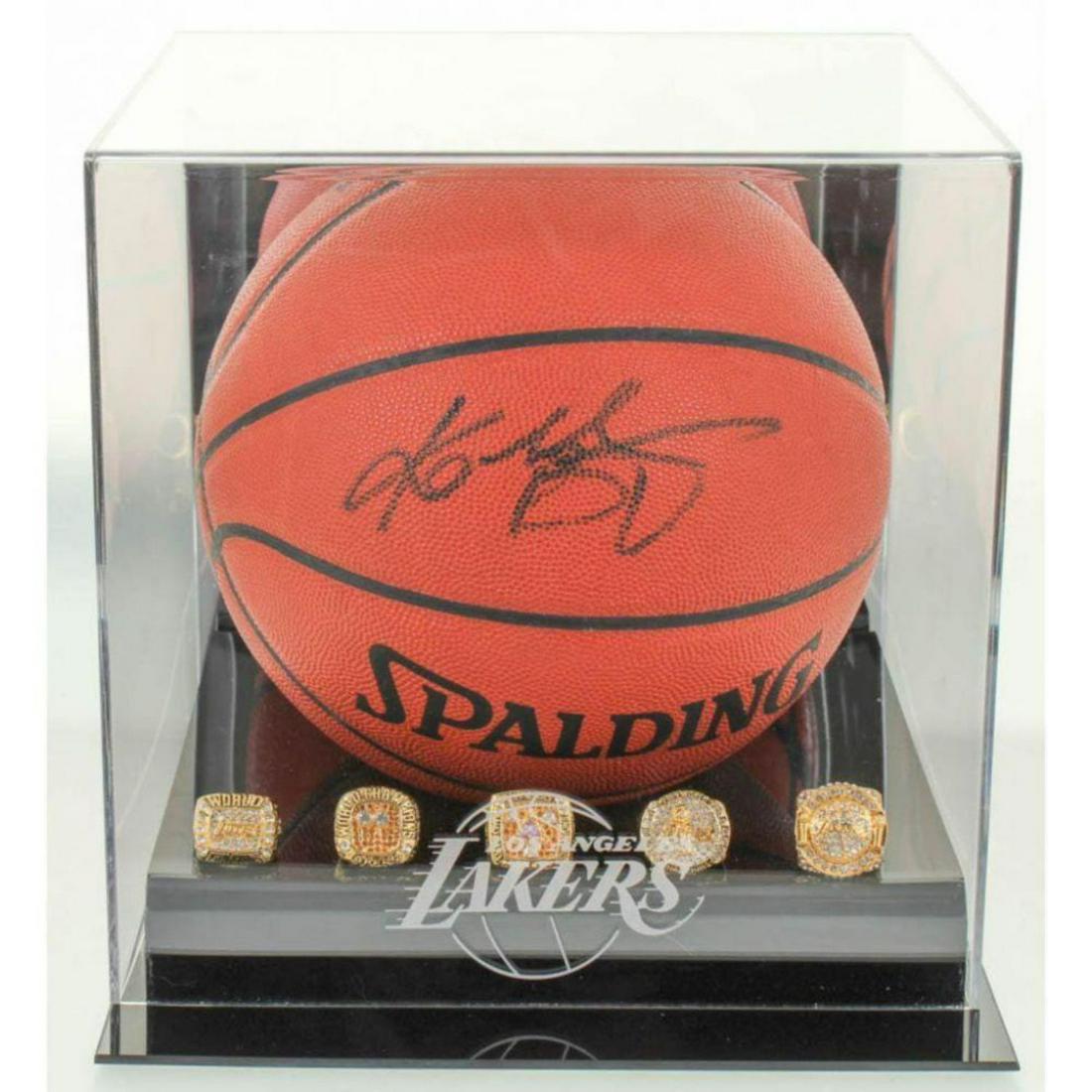 KOBE BRYANT SIGNED OFFICIAL GAME BALL SERIES BASKETBALL PSA COA (1 of 1)