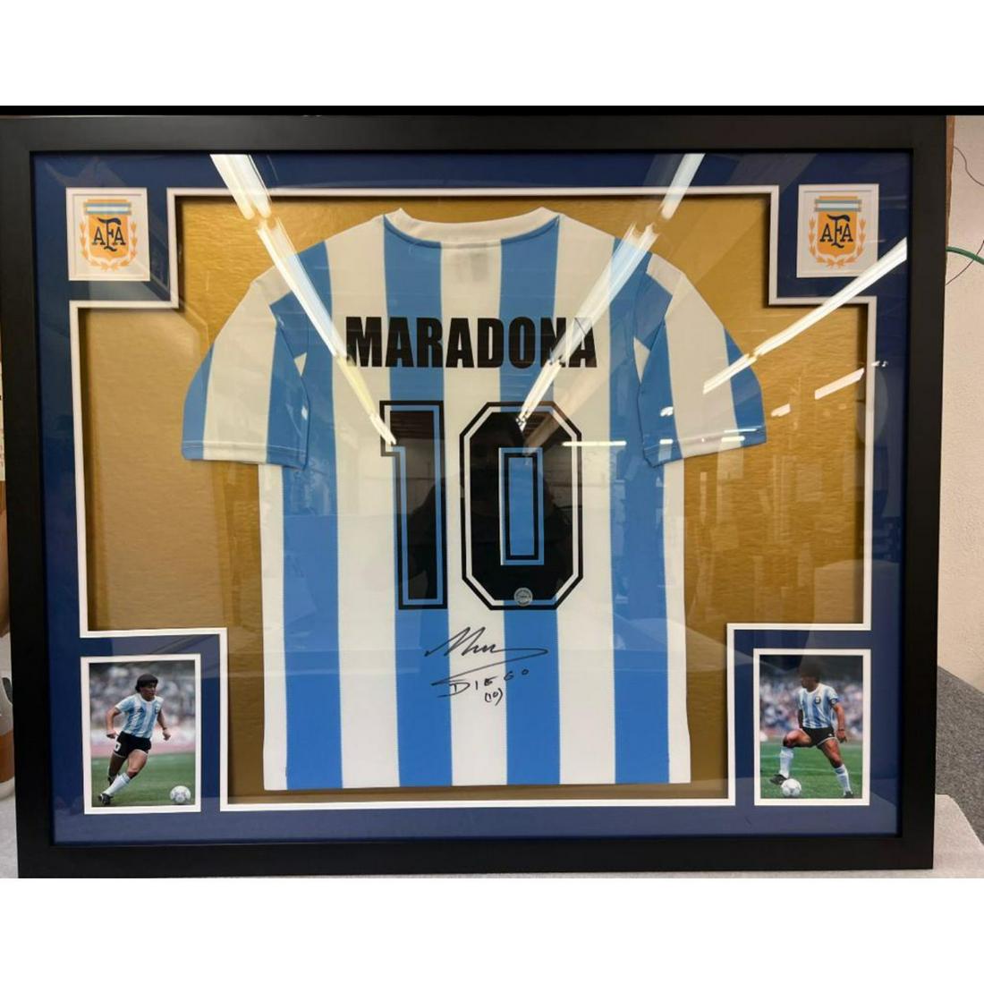 Diego Maradona Signed Framed Argentina Jersey (1 of 1)