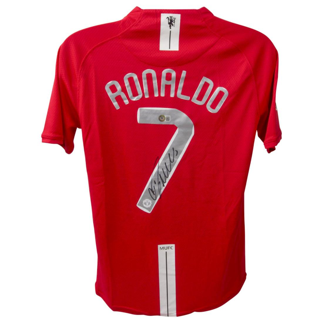 Cristiano Ronaldo Signed Manchester United Champions Leauge Jersey (Beckett): Cristiano Ronaldo Signed Manchester United Champions Leauge Jersey (Beckett)
