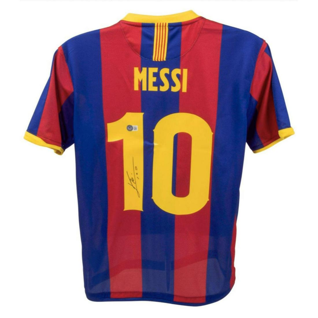 Lionel Messi Signed Barcelona Jersey (Beckett) (1 of 2)