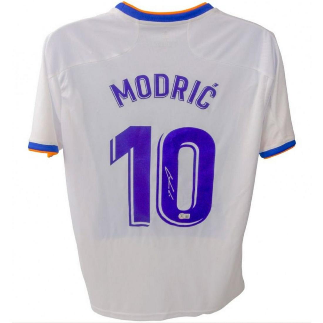 Luka Modric Signed Real Madrid Jersey (Beckett): Luka Modric Signed Real Madrid Jersey (Beckett)