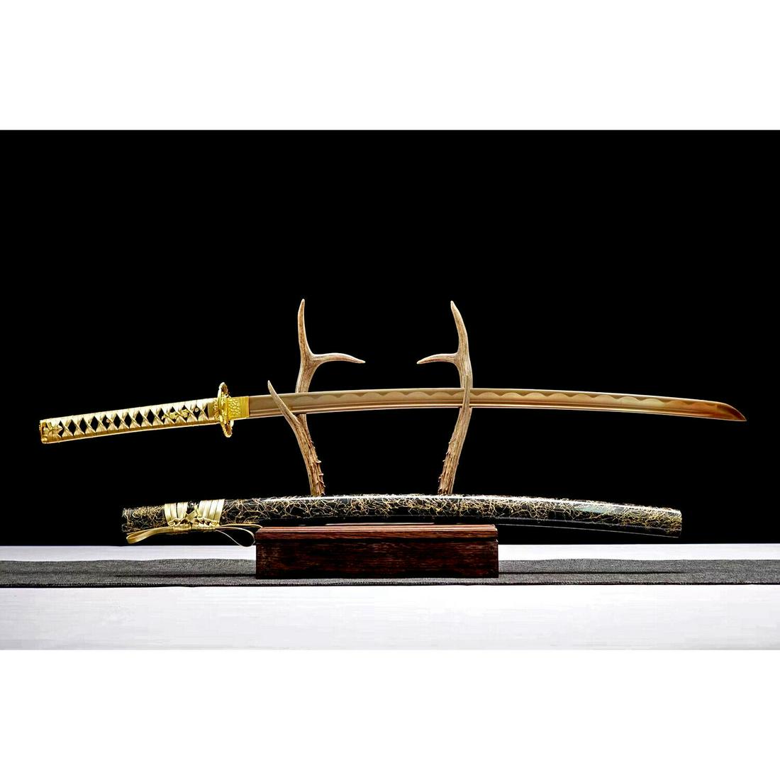 Japanese 1095 Steel Katana Sword (1 of 6)