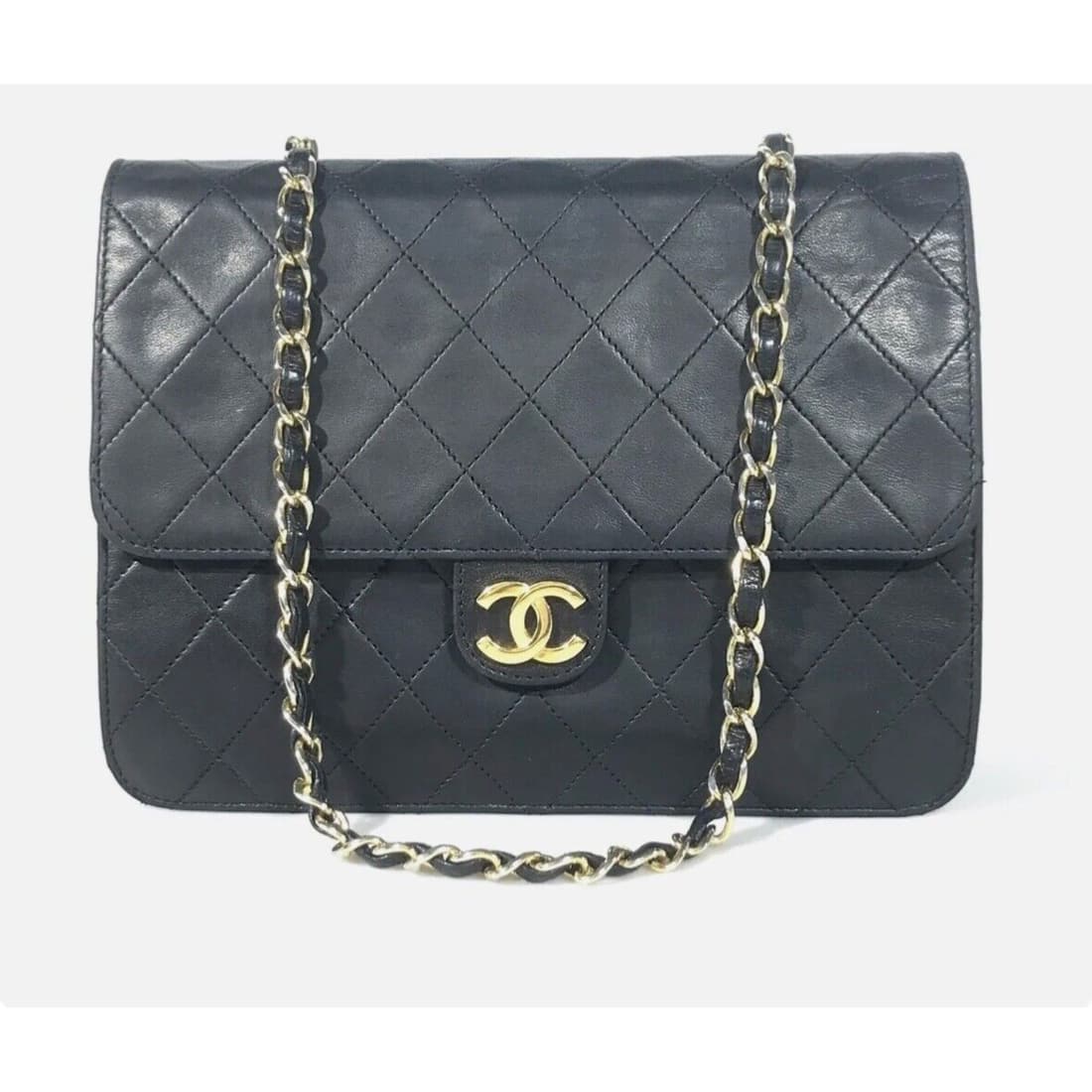 CHANEL Bag Shoulder bag Black Leather Matelasse CC logo Chain shoulder Authentic (1 of 2)