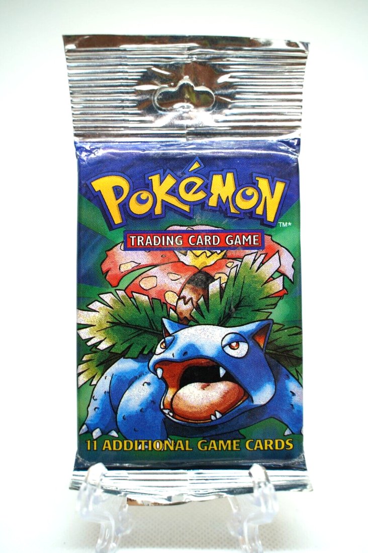 Pokemon Base Set Venusaur Booster Pack with (11) Cards (1 of 2)
