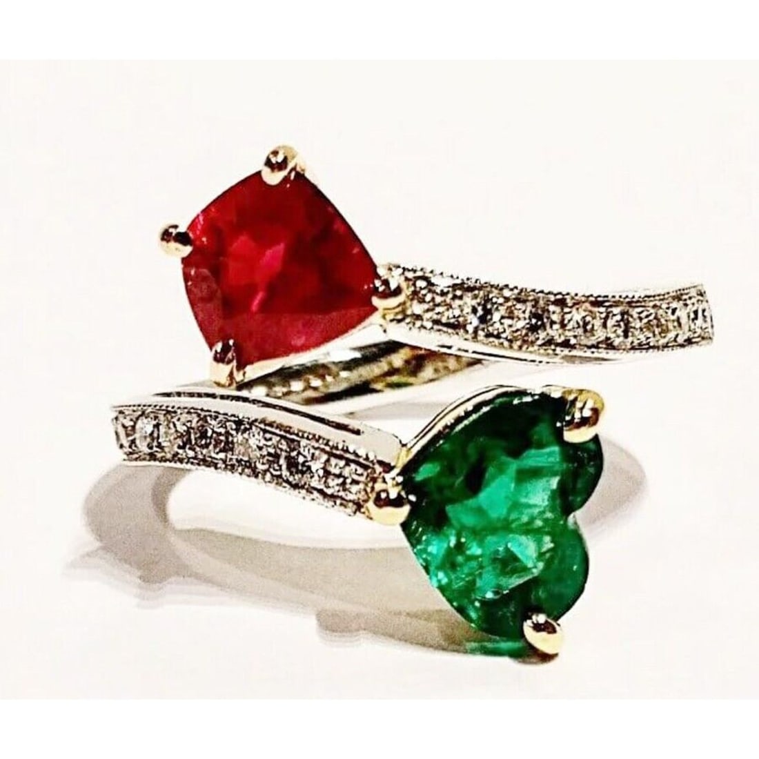 14k White Gold Emerald & Ruby 0.54ct Natural Round Diamond Cocktail Ring (1 of 4)