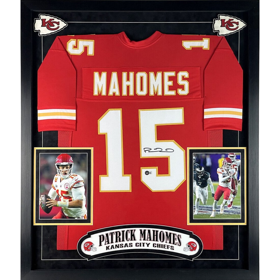 Patrick Mahomes Signed & Custom Framed Jersey (Beckett COA) (1 of 1)