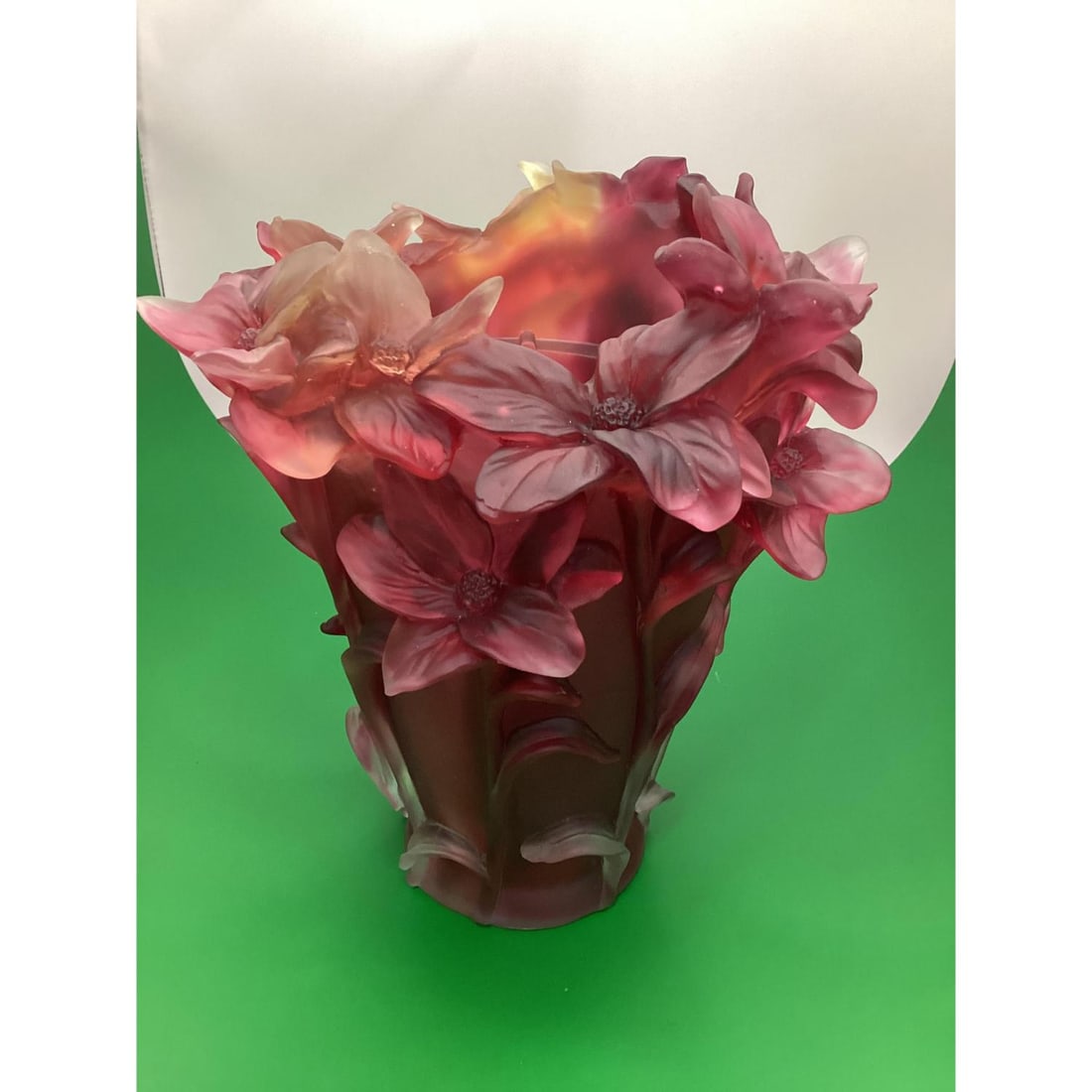 Nancy daum style vase red omber H9”: Nancy daum style vase red omber H9”