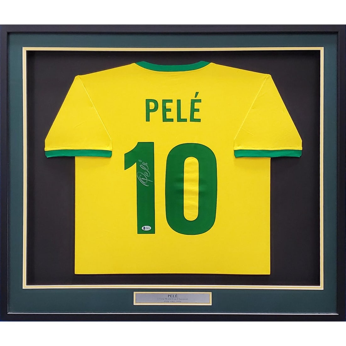 CBD Brazil Pele Autographed Framed Yellow Jersey Beckett BAS: CBD Brazil Pele Autographed Framed Yellow Jersey Beckett BAS