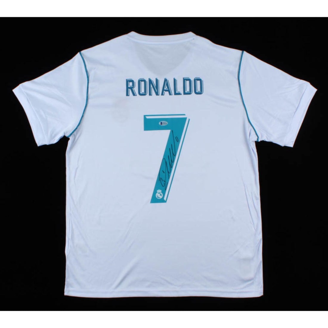 Cristiano Ronaldo Real Madrid Signed Jersey (Beckett COA): Cristiano Ronaldo Signed Jersey (Beckett COA)