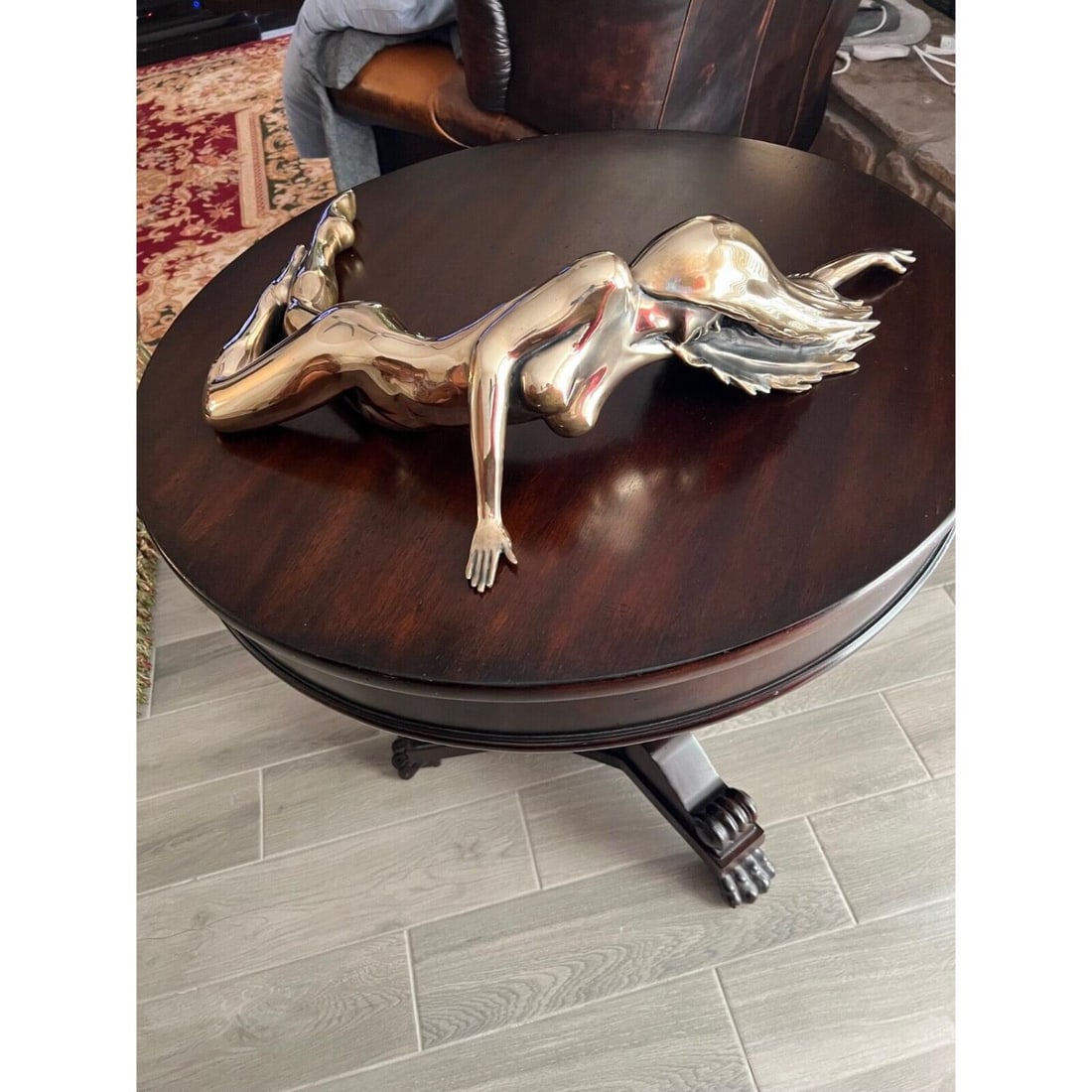 BENNETT, TOM SCULPTURE " RAPTURE" BRONZE: BENNETT, TOM SCULPTURE " RAPTURE" BRONZE ( Tom Bennett sculpture Bronze weighs 23 lbs. Signed certificate by artist. Beautiful piece. In great condition as you can see from photographs Dimensions 22"