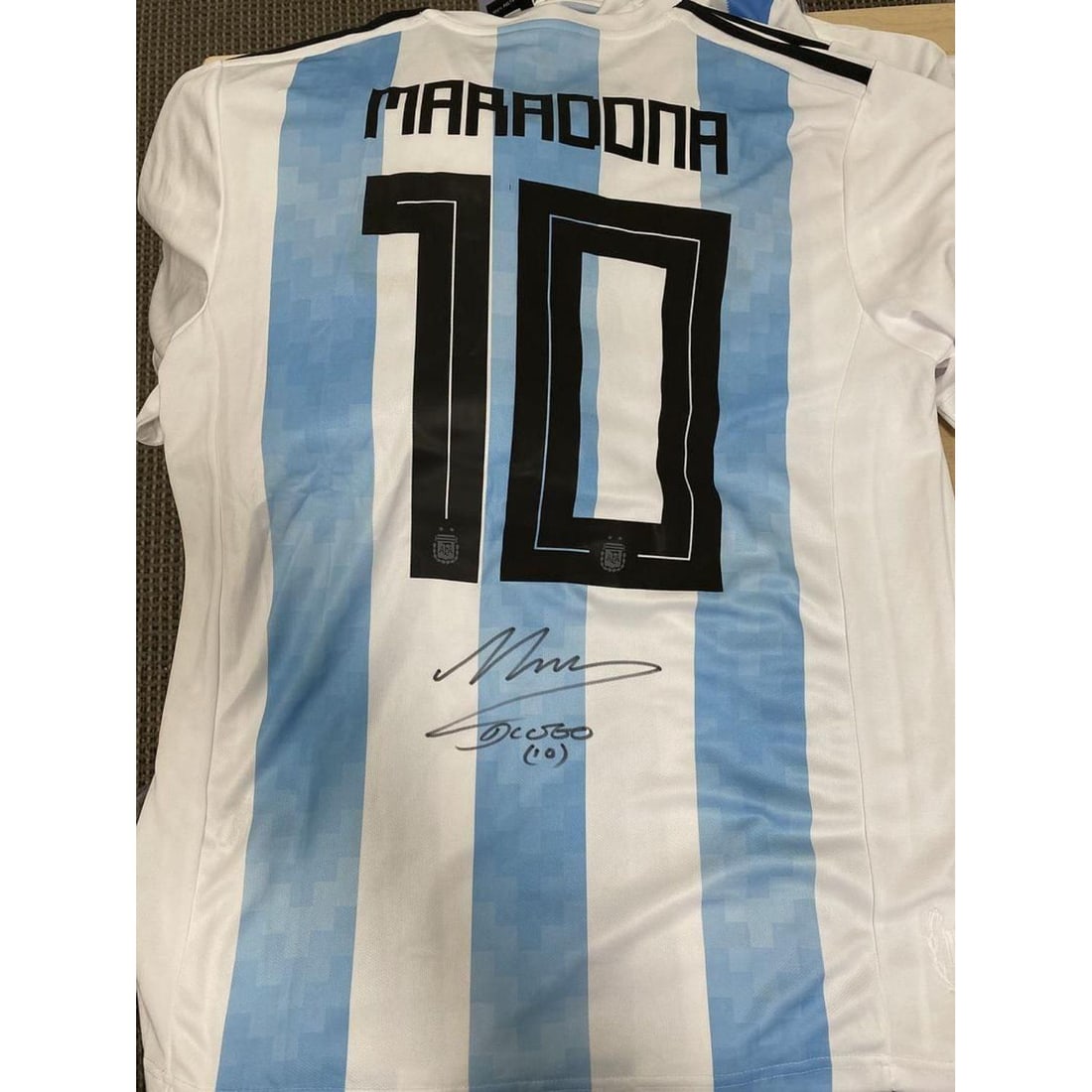 maradona jersey signed