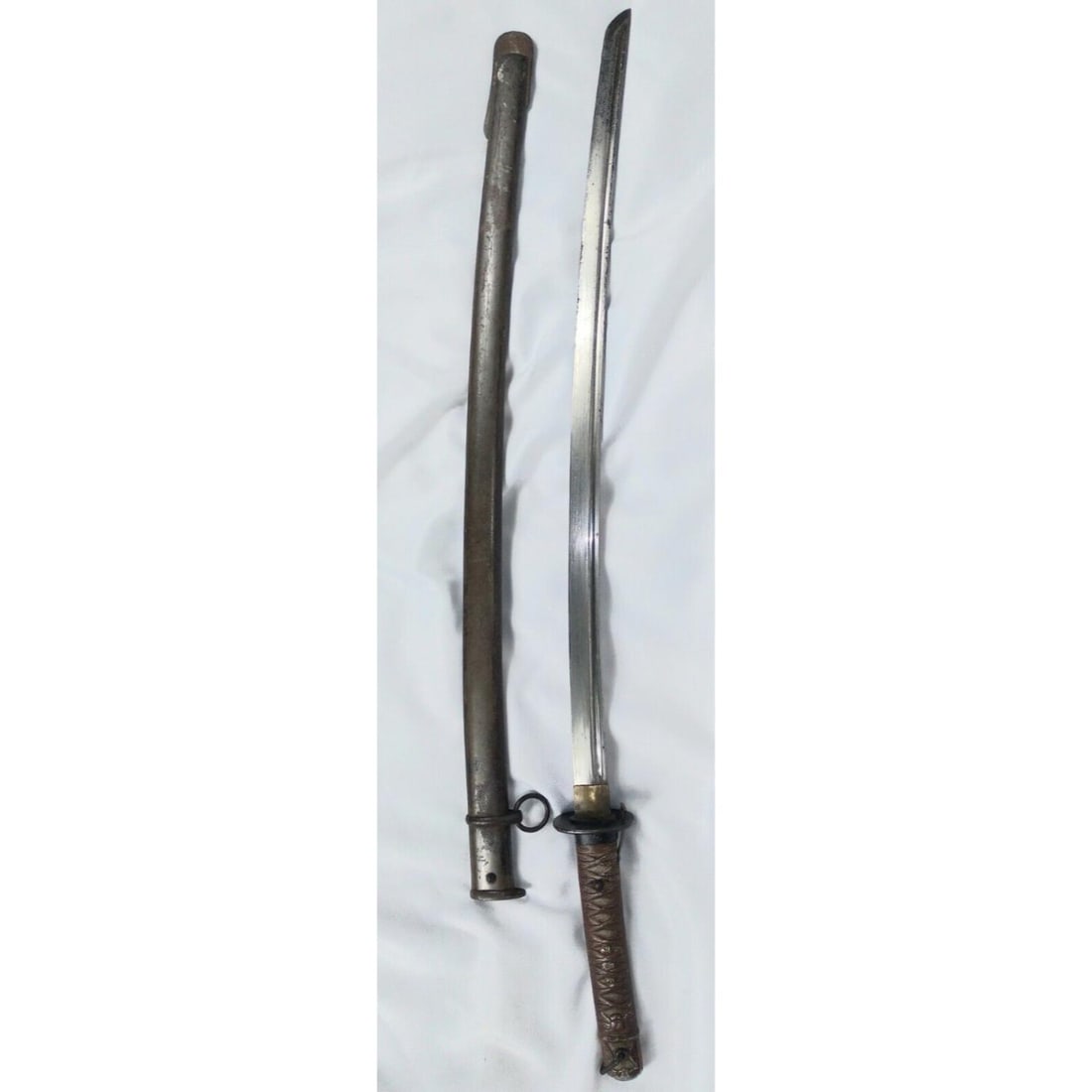 World War II Japanese Type 95 Shin Gunto NCO Sword (1 of 12)