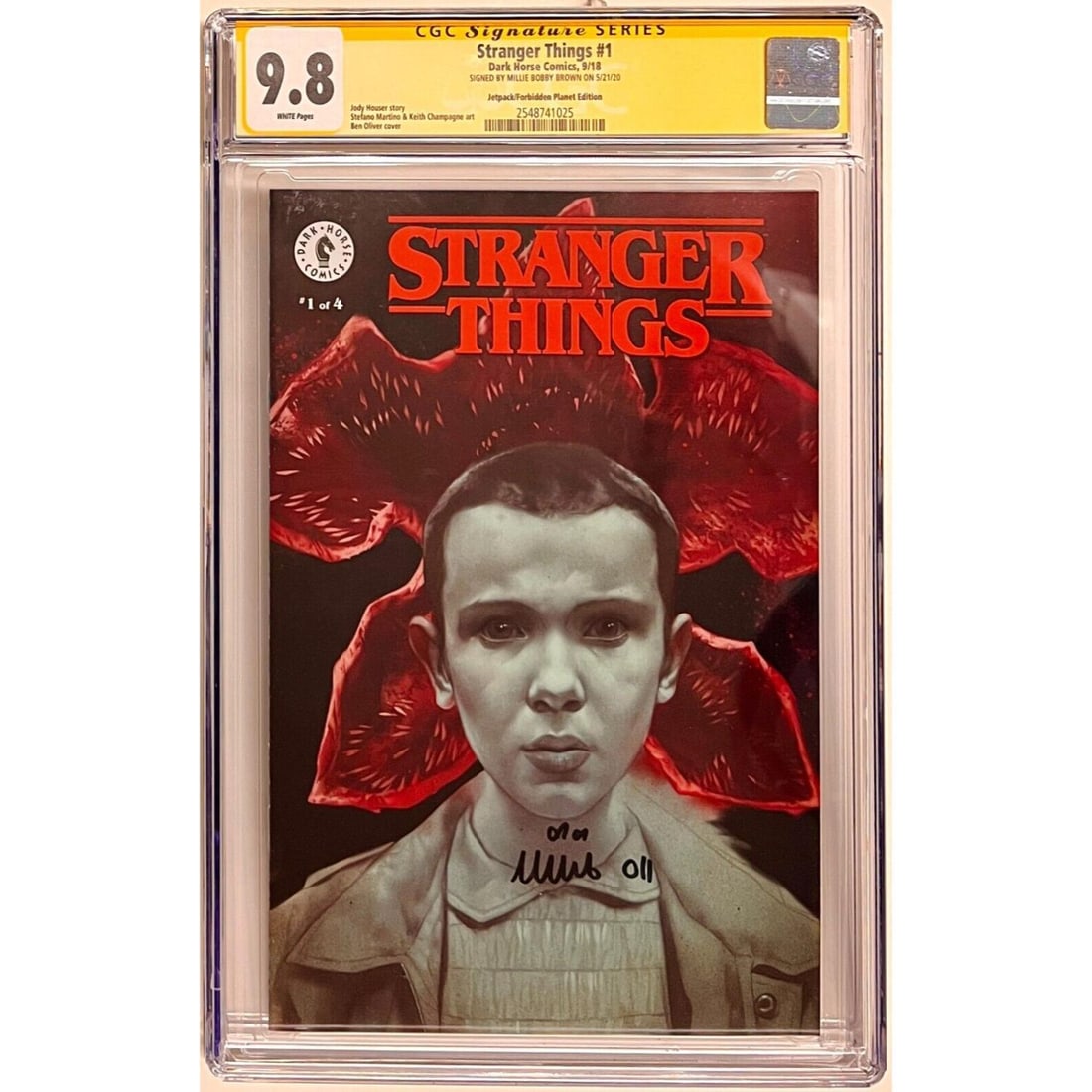 Millie Bobby Brown Signed CGC SS 9.8 Stranger Things #1 (1 of 1)