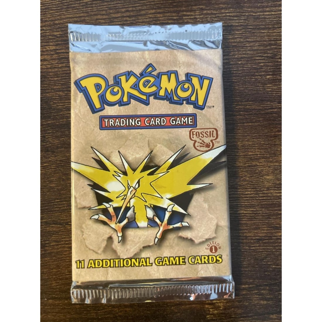 1999 Pokémon 1st Edition Fossil Booster Pack: 1999 Pokémon 1st Edition Fossil Booster Pack