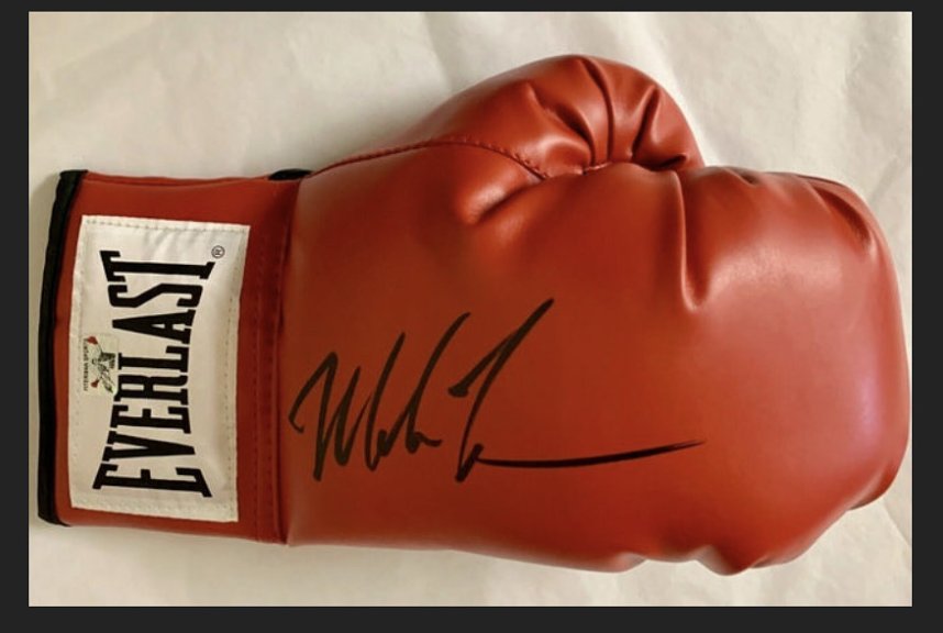 Mike Tyson Signed Everlast Glove Beckett COA: Mike Tyson Signed Everlast Glove Beckett COA