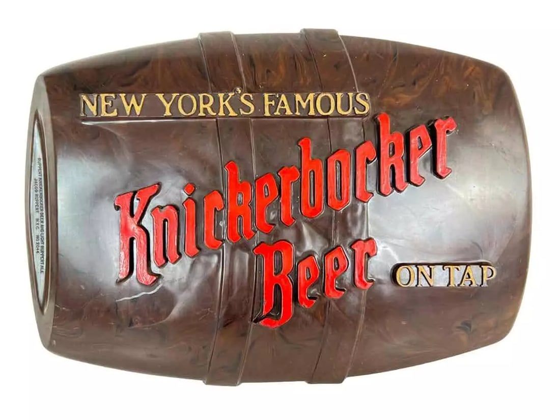 1960s New York Famous Knickerbocker Beer Tap Keg Wall Plastic Advertisement Sign (1 of 9)