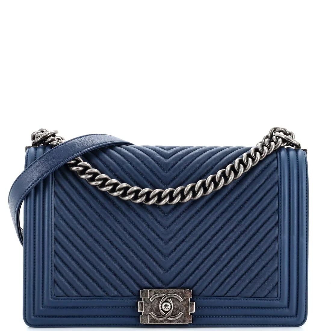 Chanel Boy Flap Bag Chevron Wrinkled Lambskin New Medium (1 of 10)