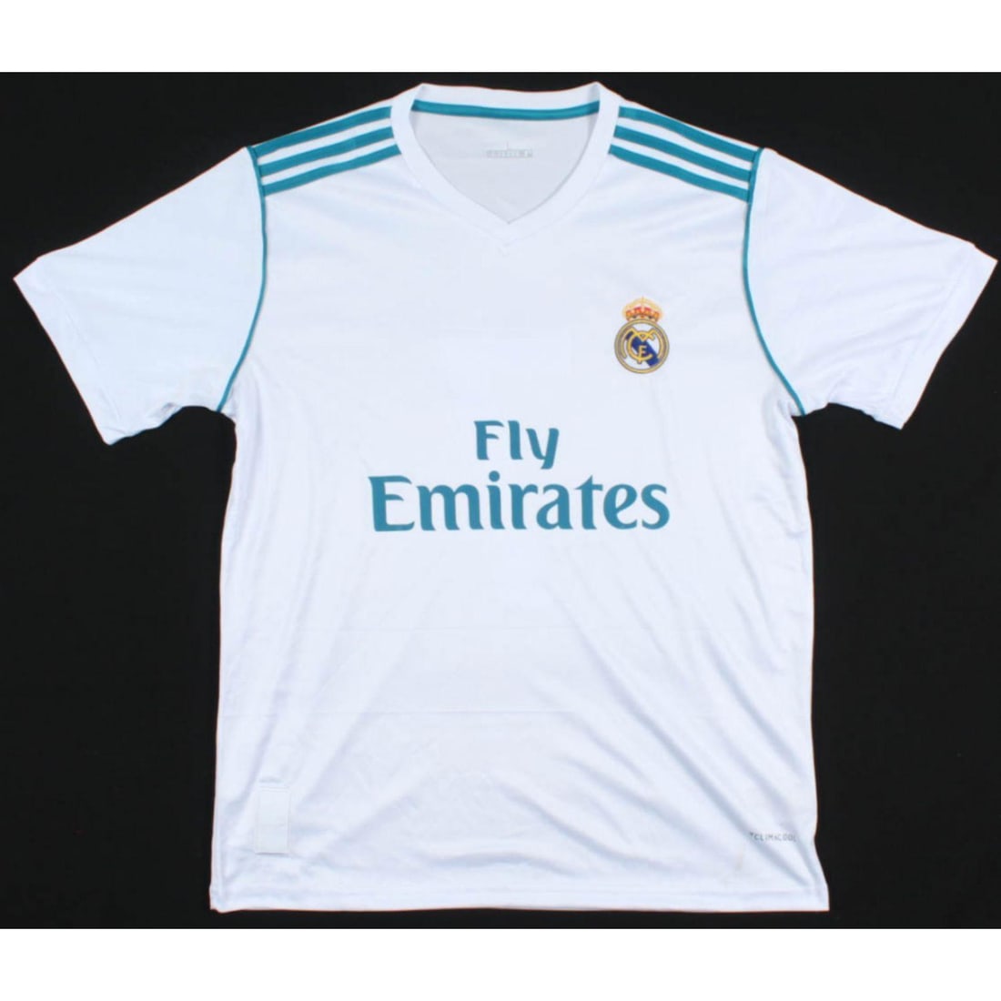 Cristiano Ronaldo Signed Real Madrid Jersey (Beckett Hologram): Custom on-field style jersey. Everything is printed on, size L. Hand-signed by Cristiano Ronaldo.The lot / autograph(s) includes an official Beckett Authentication Services serially numbered hologram 