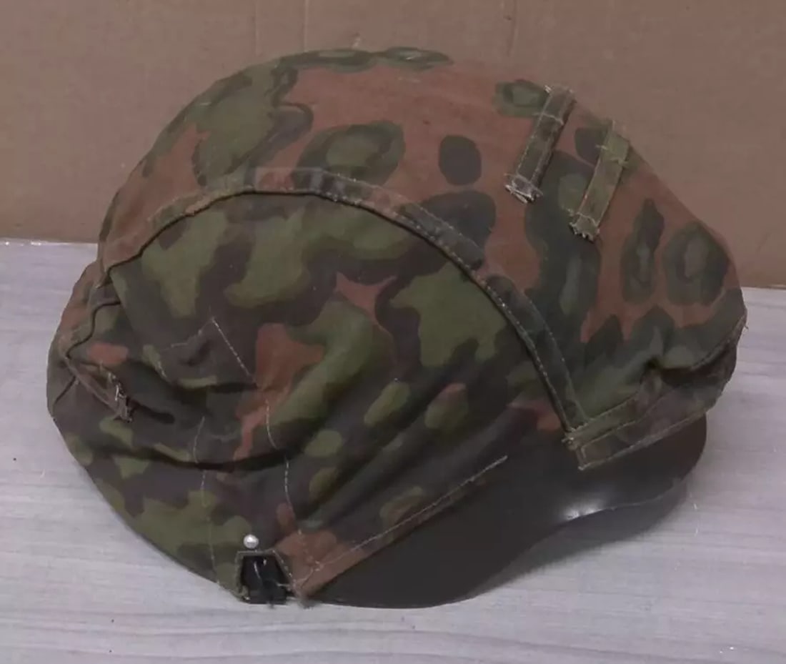 Original German World War 2 Helmet (1 of 8)