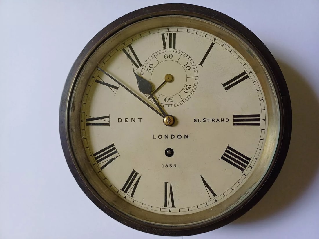 F Dent London Marine Bulkhead clock no 1833 dating circa 1865 (1 of 20)