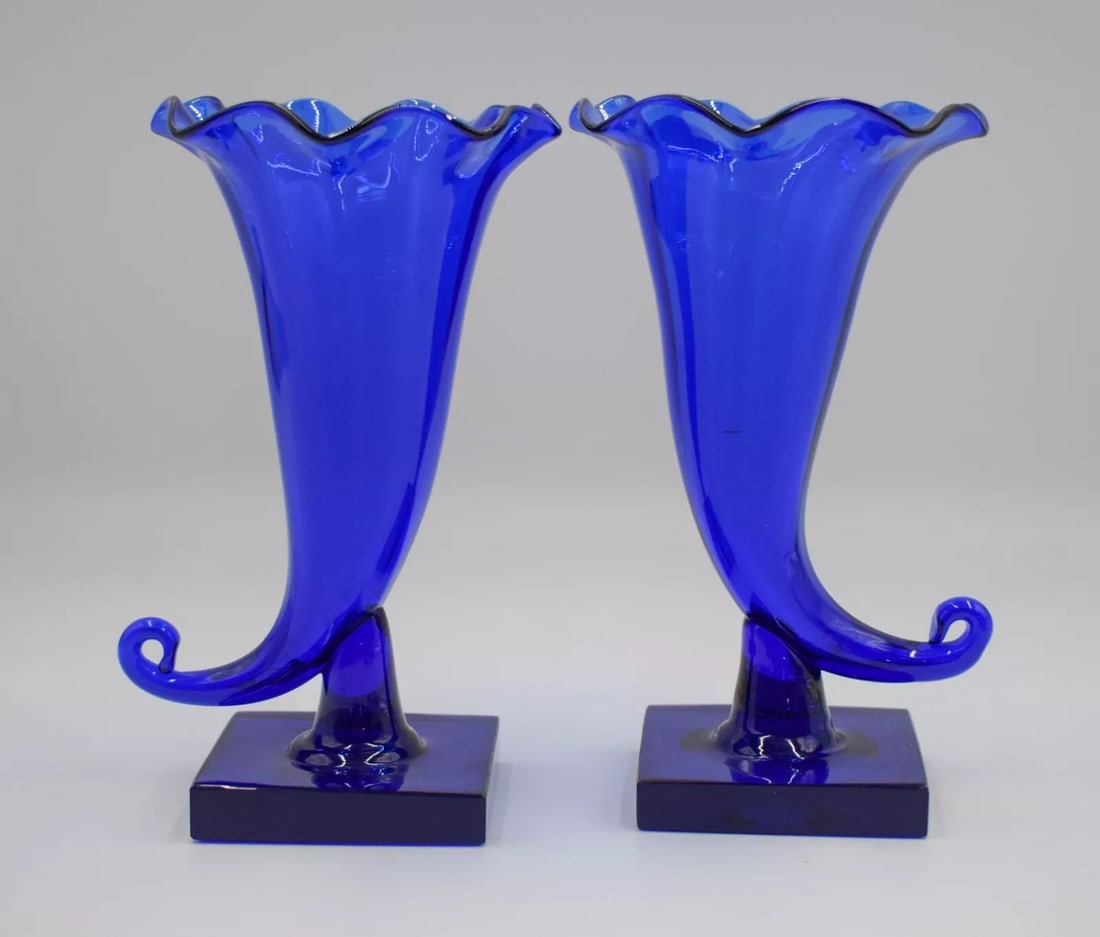 Rare Pair of Steuben Flemish Blue Cornucopia Vase, Circa 1925 (1 of 5)