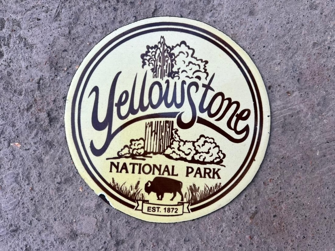 NATIONAL PARK PORCELAIN ENAMEL SIGN 30x30 INCHES (1 of 1)