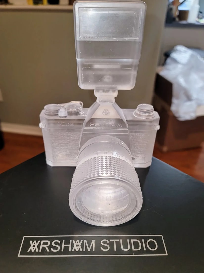 Daniel Arsham Crystal Relic 003 Camera - LIMITED EDITION of 500: Condition: New: A brand-new, unused, unopened, undamaged item (including handmade items). ,Artist: Daniel Arsham,Size: 114.3 × 139.7 × 177 mm,Material: Resin,Certificate of Authenticity (COA): Yes,S