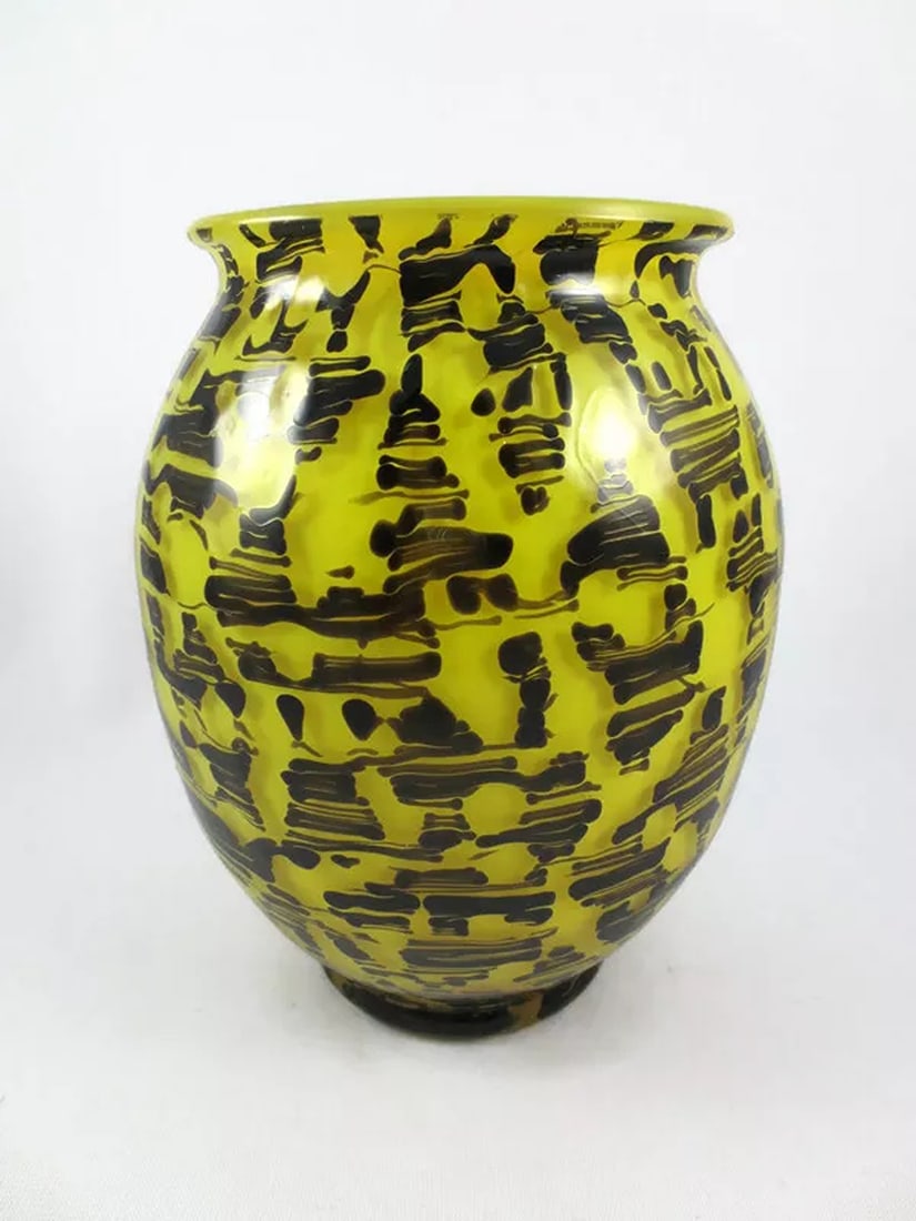Antique Loetz New Diaspora Rare Color Yellow & Black Art Glass Vase Vintage: Condition: Used,Country/Region of Manufacture: Czech Republic,Material: Glass,Glassmaking Technique: Hand Blown,Type of Glass: Blown Glass,Production Style: Art Glass,Brand: Loetz,Style: Art Nouveau,C