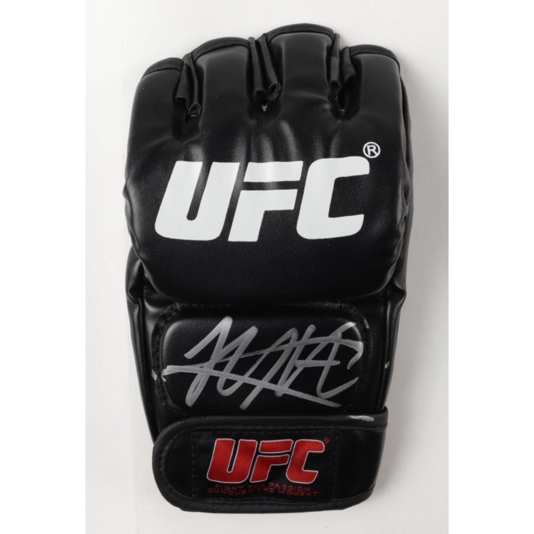 Khabib Nurmagomedov Signed UFC Glove (Beckett COA) (1 of 1)