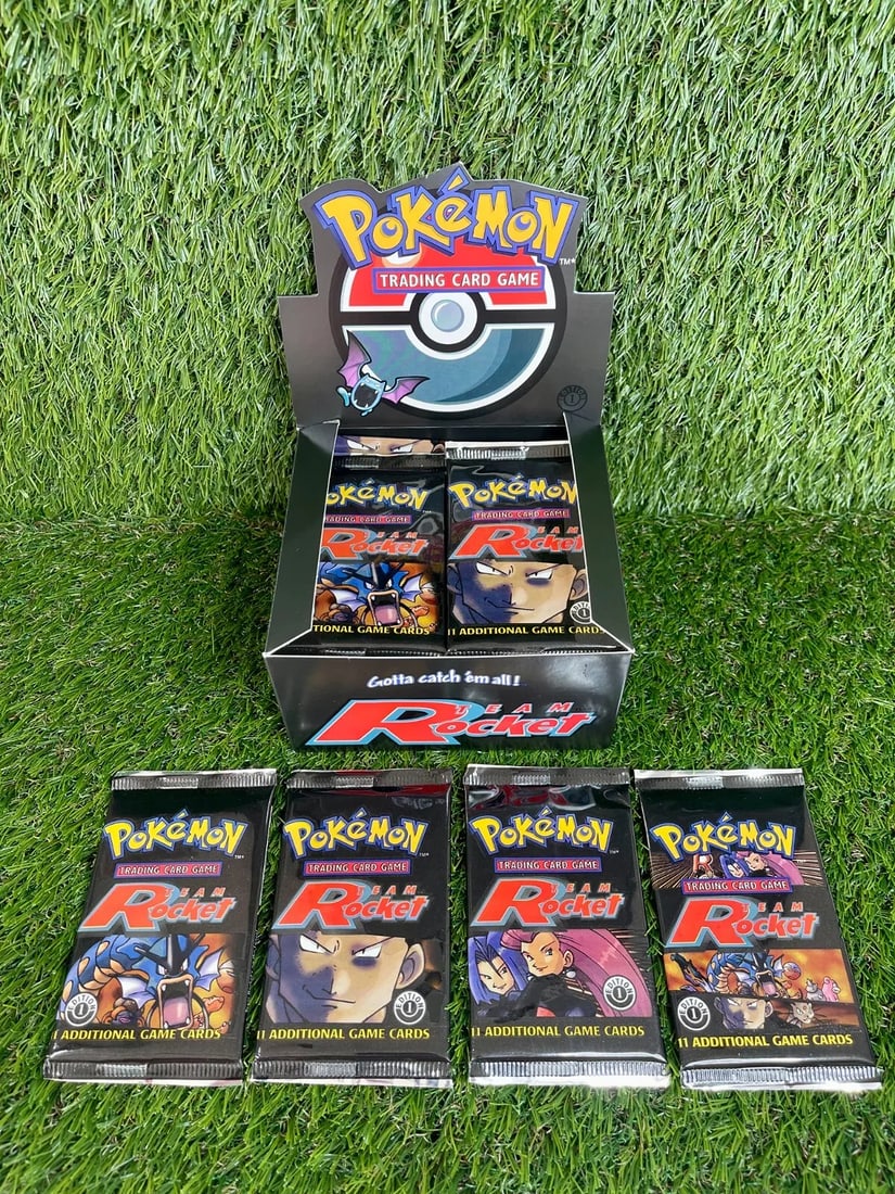 BOX FRESH 1st Edition Team Rocket Booster Pack | FACTORY SEALED 2000 WOTC (1 of 7)