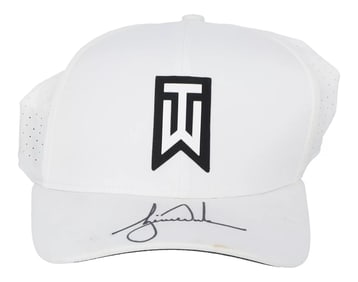 Tiger Woods Signed Nike TW Hat (Beckett LOA)