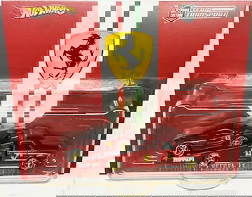 Custom Hot Wheels Team Transport FERRARI La Ferrari on Ramp w/ RR LaFerrari *