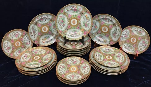 Antique Chinese Export Famille Verte Rose Medallion Celadon Lot 24 Plates Dishes