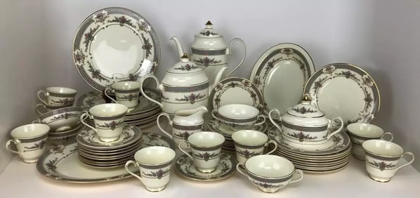 MINTON ROYAL DOULTON Porcelain Newer PERSIAN ROSE Service for 10 + Extras 61 pcs