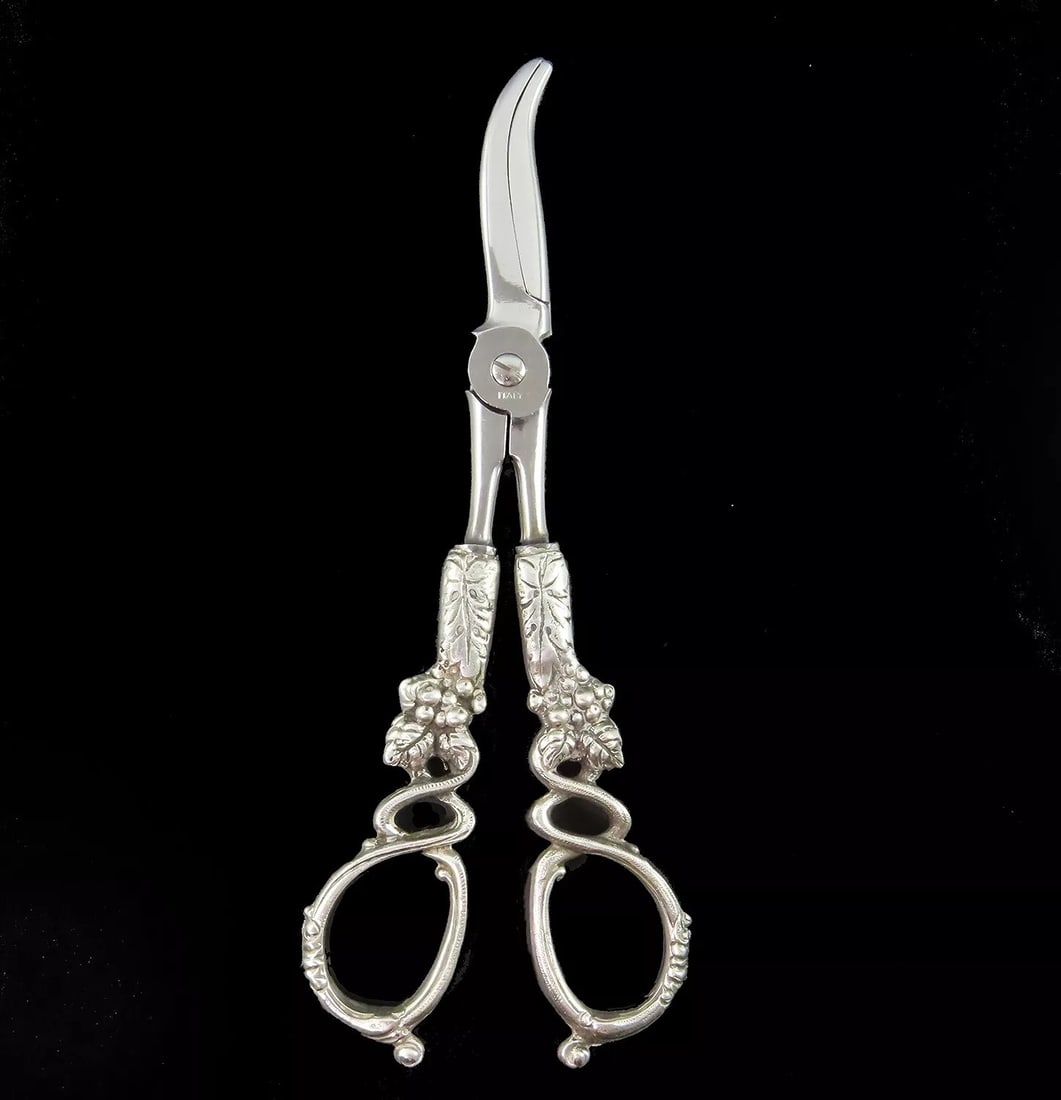 Beautiful Italian Sterling Silver Grape Cluster Grapevine Serving Shears (1 of 8)