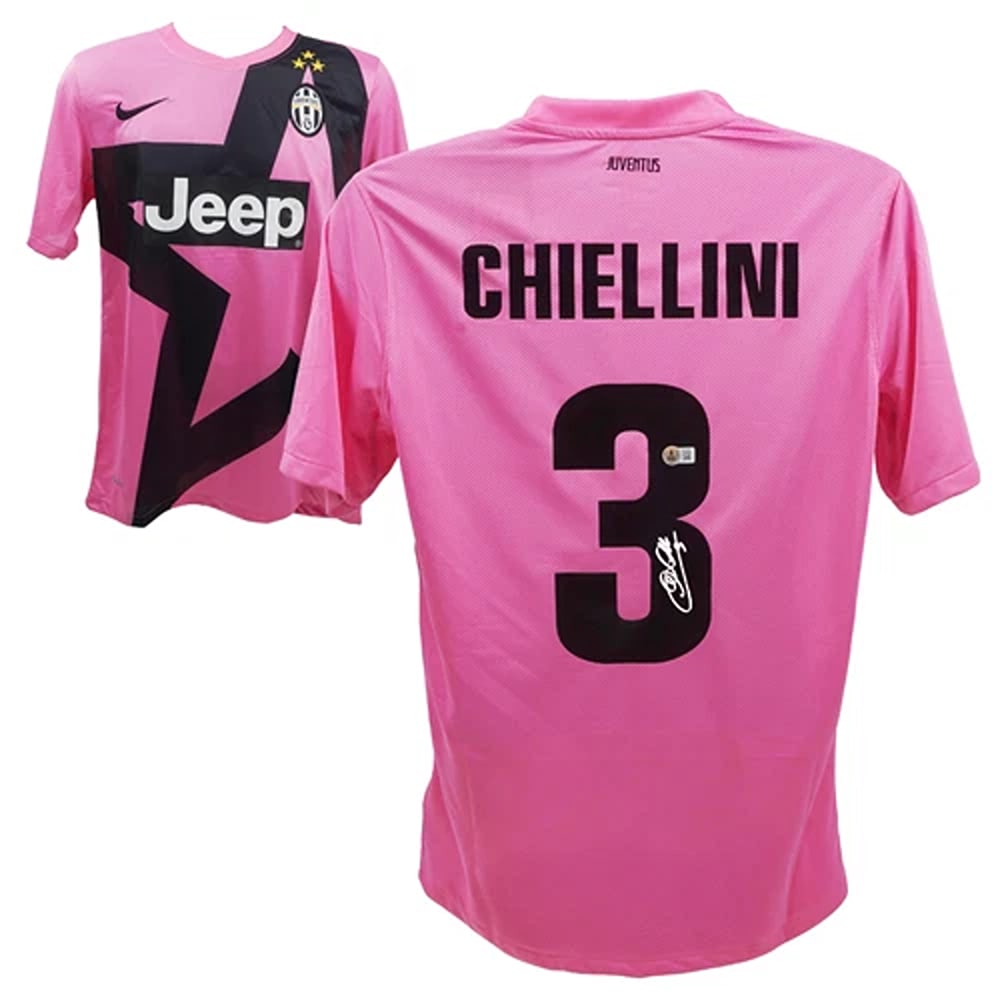 Giorgio Chiellini Signed Juventus FC Away Soccer Jersey #3 with Beckett Witness: Sport: Soccer,Player: Giorgio Chiellini,Signed: Yes,Autograph Authentication: Beckett Authentication Services (BAS),Product: Jersey,Team: Juventus FC