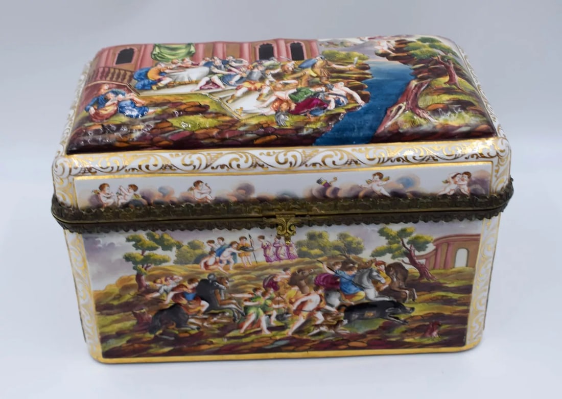 Massive 19th Century Hand Painted Capodimonte Box/Casket, Best Quality: Condition: Used,Brand: Capodimonte,Type: Decorative Box,Item Height: 7,Features: Hand Painted,Item Length: 11.5,Item Width: 6.5,Product Line: Century