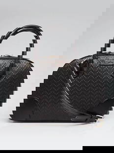 Gucci Black Diamante Textured Leather Top Handle Bag: Handle Drop: 2" and 20"Measurements: 10.5" L x 4.25" W x 7.5" H. Condition: Pre-owned,Brand: Gucci,Exterior Material: Leather,Style: Everyday Bags,Exterior Color: Black,Department: Women