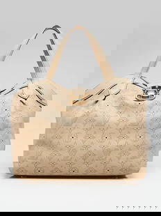 Louis Vuitton Opal Mahina Leather Cirrus PM Bag: Handle Drop: 5"Measurements: 12" L x 8" W x 10" H. Condition: Pre-owned,Brand: Louis Vuitton,Exterior Material: Leather,Style: Everyday Bags,Exterior Color: Beige,Department: Women