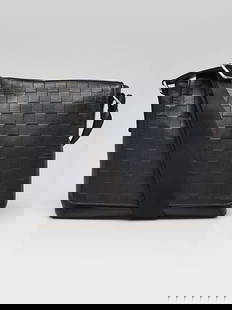 Louis Vuitton Black Damier Infini Leather District PM Messenger Bag: Condition: Pre-owned,Brand: Louis Vuitton,Exterior Material: Leather,Style: Crossbody Bags,Everyday Bags,Exterior Color: Black,Department: Women