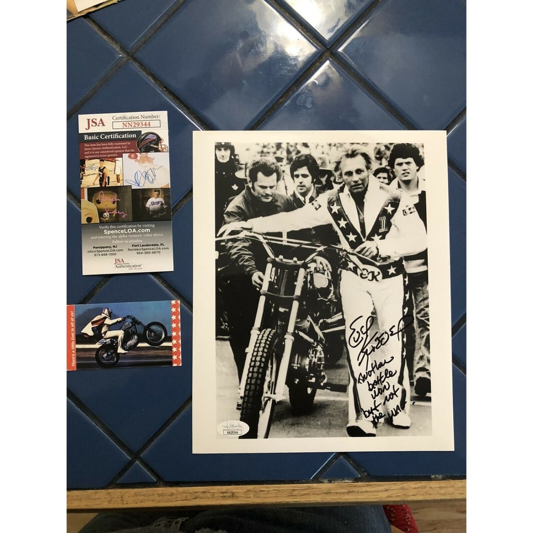 Autographed Evel Knievel 8x10 photo Plus Card JSA Certified Signed (1 of 1)