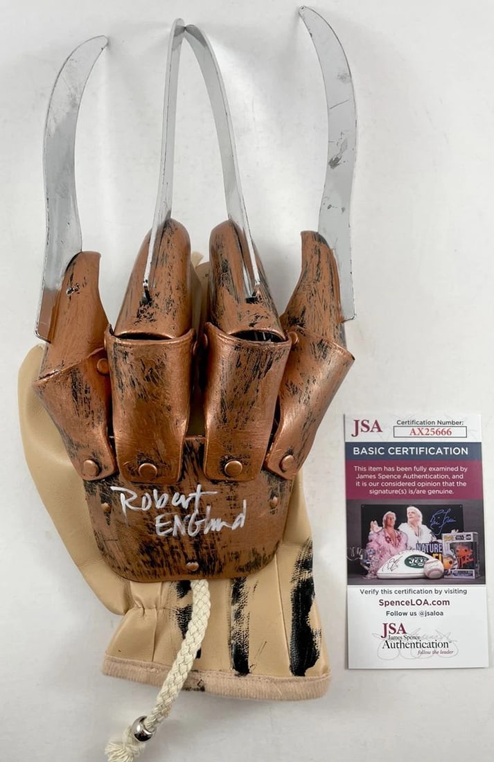 Robert Englund Signed Freddy Krueger Replica Glove (JSA COA): Industry: Movies,Original/Reproduction: Original,Autograph Authentication: James Spence (JSA),Signed by: Robert Englund,Country/Region of Manufacture: China,Movie: A Nightmare On Elm Street,Personaliz