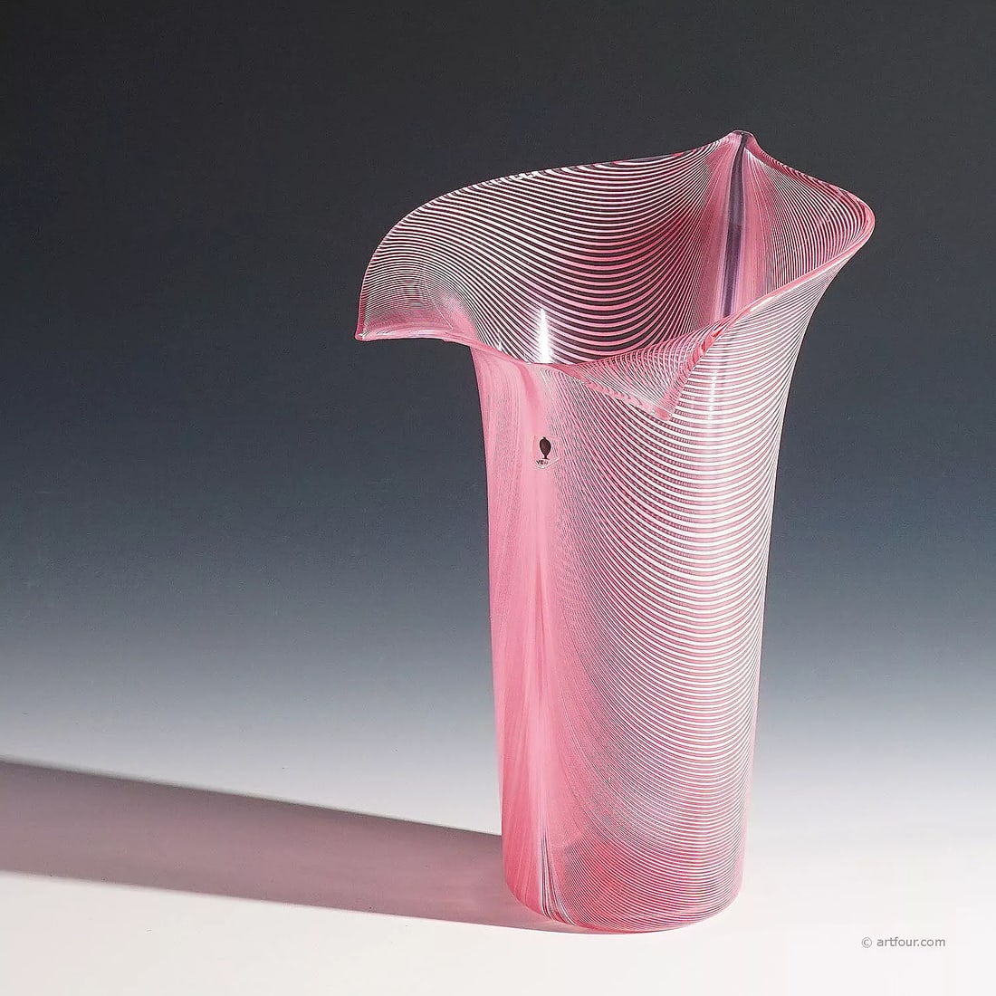 Tyra Lundgren Vase 'Calla' for Venini: Condition: Used,Brand: ArtGlass,Type: Vase