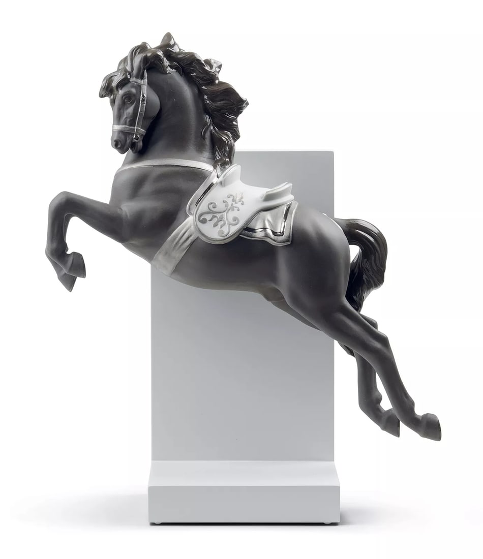 Lladro Horse on Pirouette Figurine Silver Figurine- Official (1 of 2)