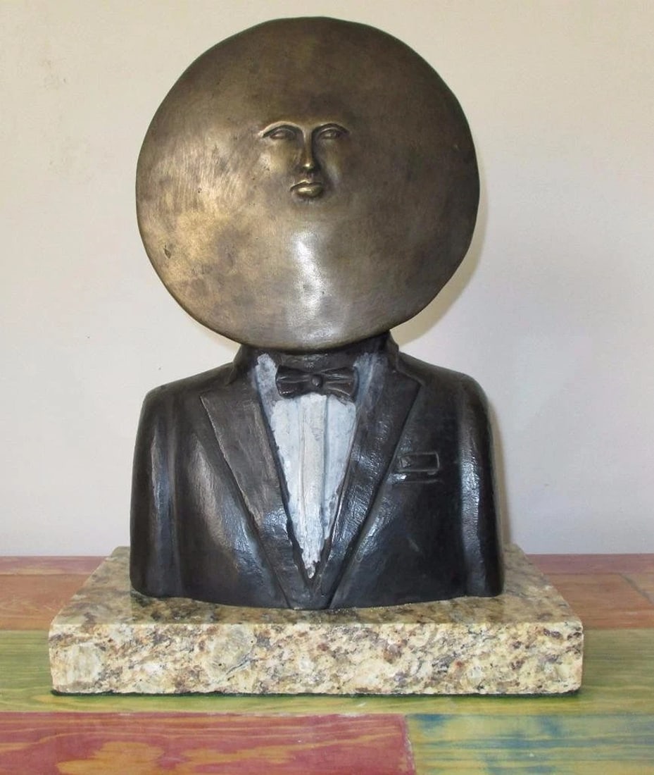 SERGIO BUSTAMANTE " GENTLEMAN MOON BUST "  BRONZE SCULPTURE SIGNED AND NUMBERED (1 of 7)