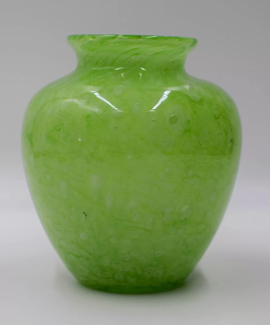 Steuben Green Cluthra Art Glass Vase, Circa 1920 (1 of 6)